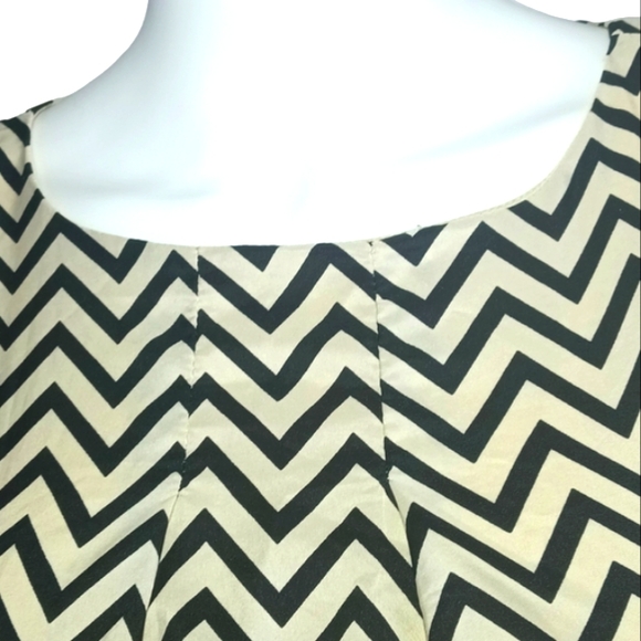 Miss Pinky 100% Polyester Light Creamy & Black Casual Dress Made In India Size L - Picture 10 of 15